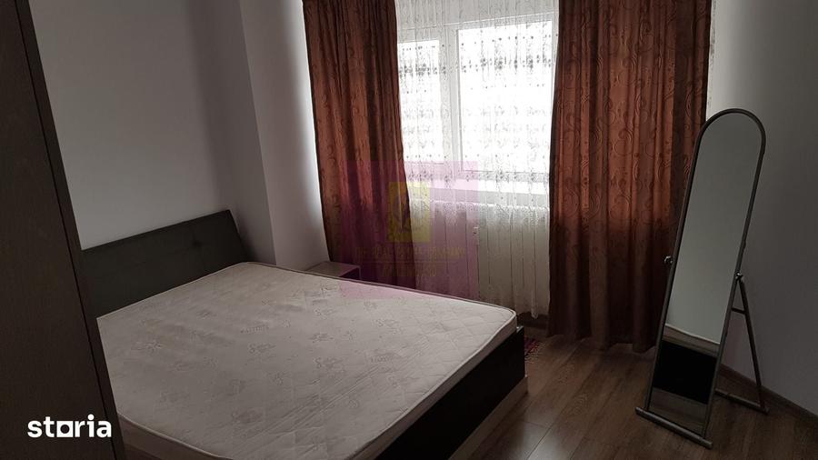 Apartament cu 2 camere decomandat în Decebal