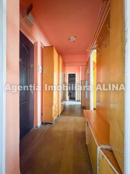 Apartament cu 2 camere decomandat în Central