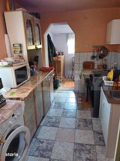 Casa de vanzare, 78 mp, recent renovata, zona Domnin