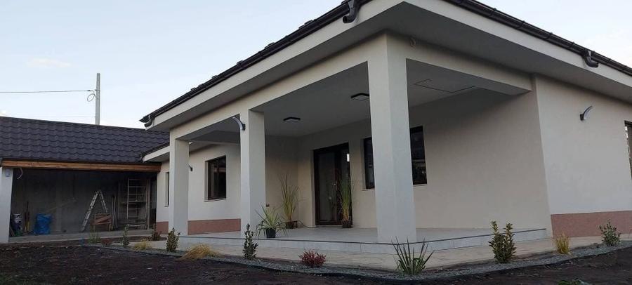 Casă cu 4 camere cu Teren 600 Mp în Smârdan