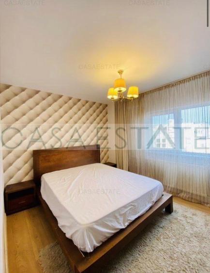 Apartament cu 3 camere în Tineretului