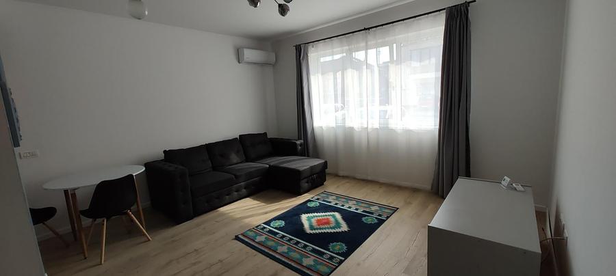 Apartament cu 2 camere semidecomandat în Aradului