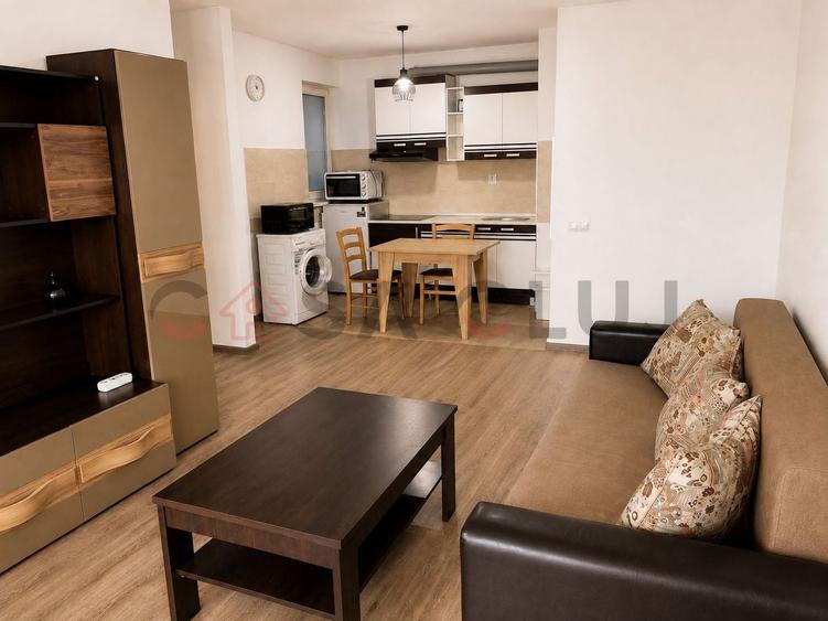 Apartament cu 2 camere semidecomandat, mobilat în Bună Ziua