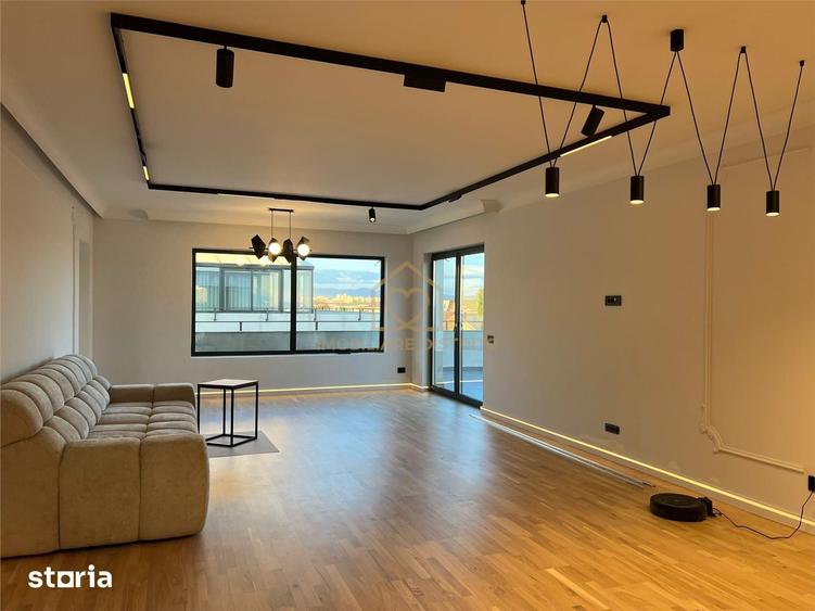 Apartament cu 5 camere în Central