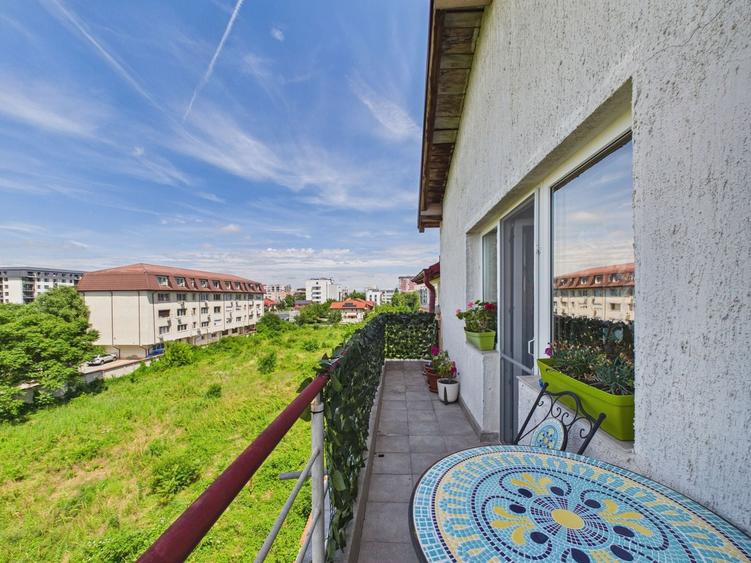 Apartament cu 3 camere decomandat, mobilat în Drumul Taberei