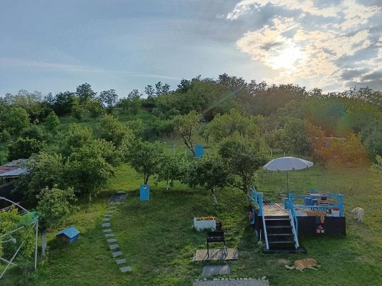Casă cu Teren 2300 Mp în Fârtățești