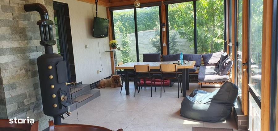 Casă cu 4 camere cu Teren 450 Mp în Tunari