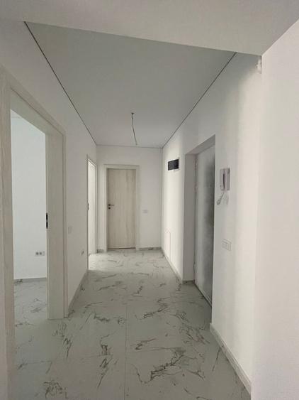Apartament cu 2 camere decomandat în Militari