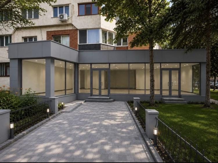 Spațiu comercial, de 120 mp, în Central