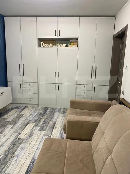 Casă cu 5 camere cu Teren 207 Mp în Central
