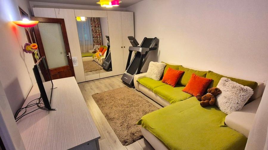 Apartament cu 2 camere decomandat, mobilat în Aleea Carpați