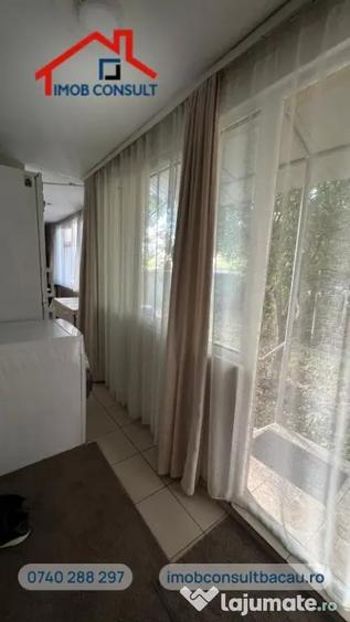 Apartament cu 2 camere decomandat în Banca Națională