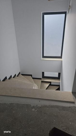 Casă cu 3 camere în Urleta