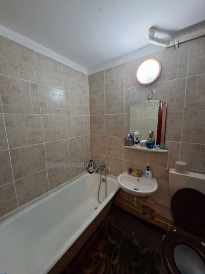 Apartament 2 Camere Titan  Decomandat  Bloc Reabilitat - 4