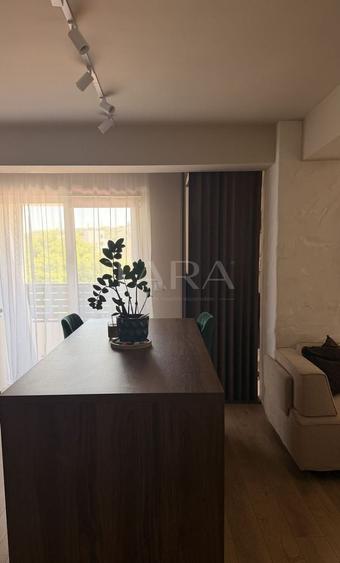 Apartament cu 2 camere semidecomandat, mobilat în Dâmbul Rotund