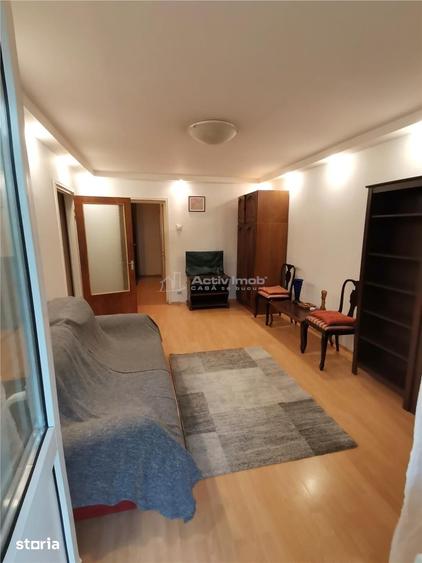 Apartament cu 2 camere semidecomandat în Grivița