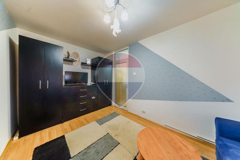 Apartament modern cu loc de parcare in zona Micalaca - 12