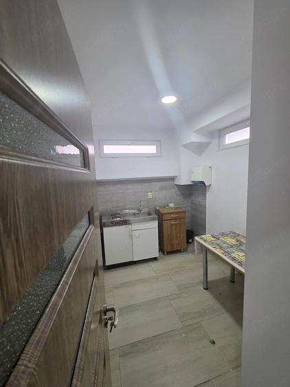 Spațiu comercial, de 210 mp, în Central