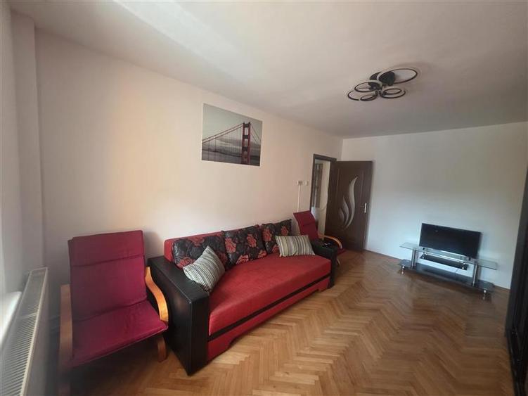 Apartament cu 2 camere decomandat în Unirii