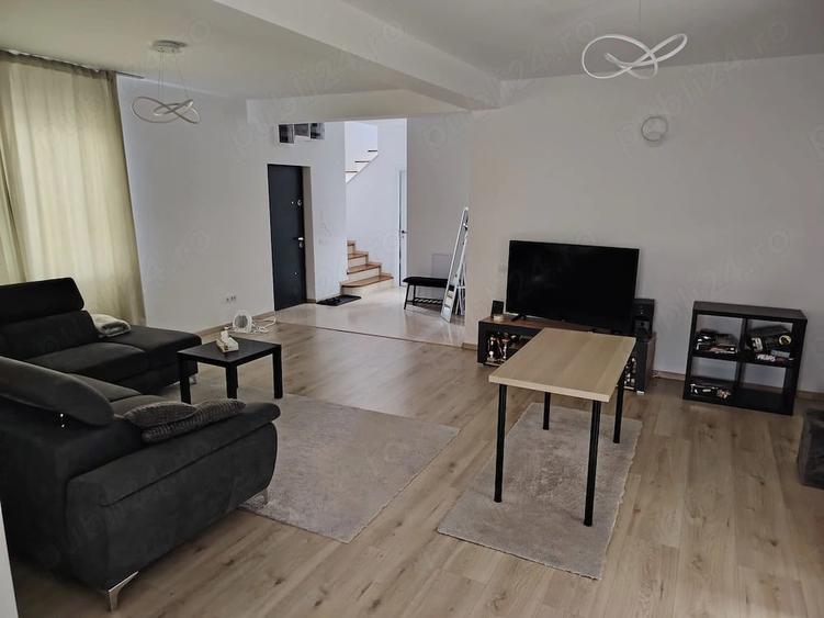 Casă cu Teren 520 Mp în Izvorani