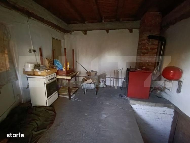 Casă cu 3 camere cu Teren 800 Mp în Var