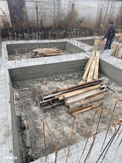 Casă cu 4 camere cu Teren 300 Mp în Cumpăna