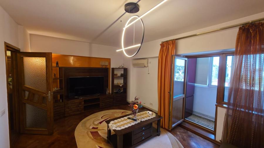 Apartament Premium 3 Camere | 81 mp | Bloc 1990 | Etaj 6/8 | Podu Roș – Vizavi de ANAF - 2