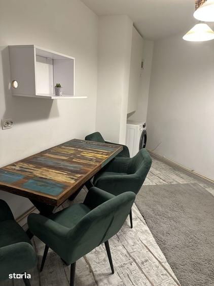 Apartament cu 2 camere decomandat în Vest