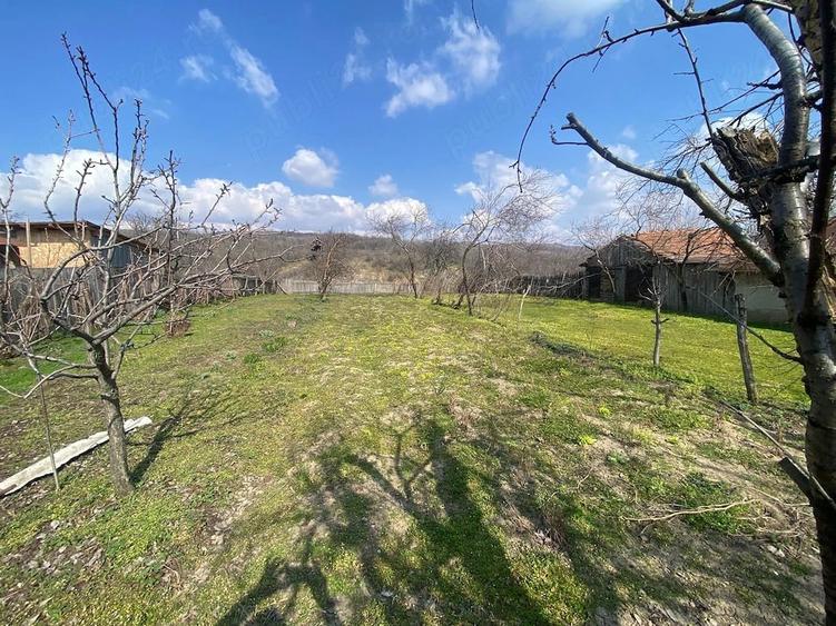 Casă cu 3 camere cu Teren 1600 Mp în Șușița (Breznița-Ocol)