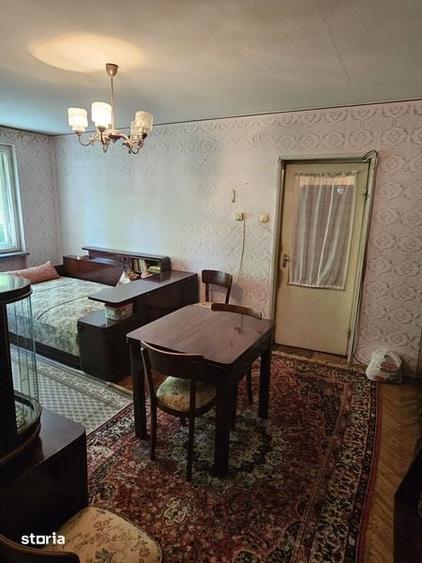 Apartament cu 2 camere semidecomandat în Săsar