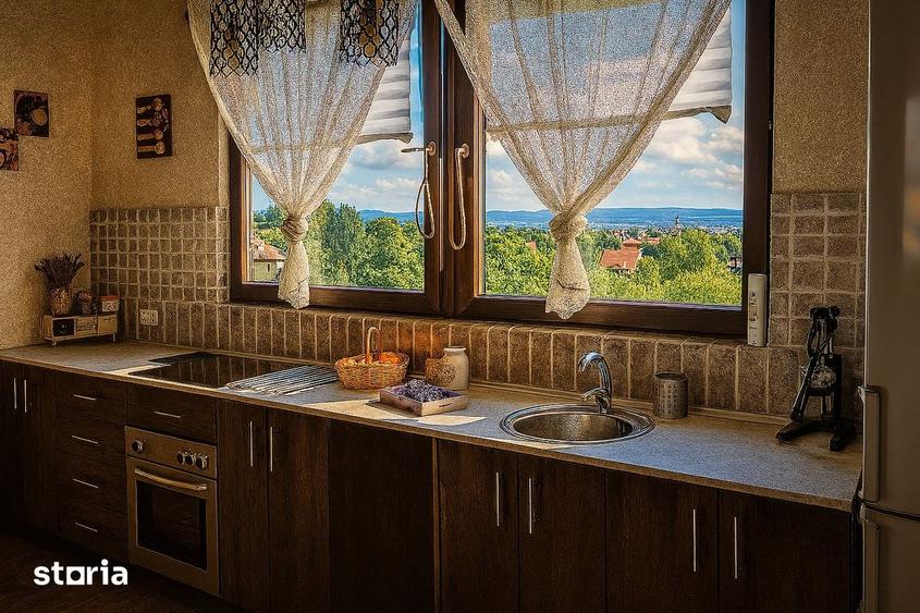 Casă cu 4 camere cu Teren 770 Mp în Covasna