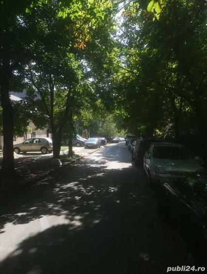 Garsonieră decomandată în Timocului-Șaguna