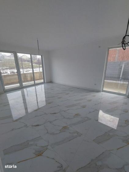 Casă cu 4 camere cu Teren 412 Mp în Oncea