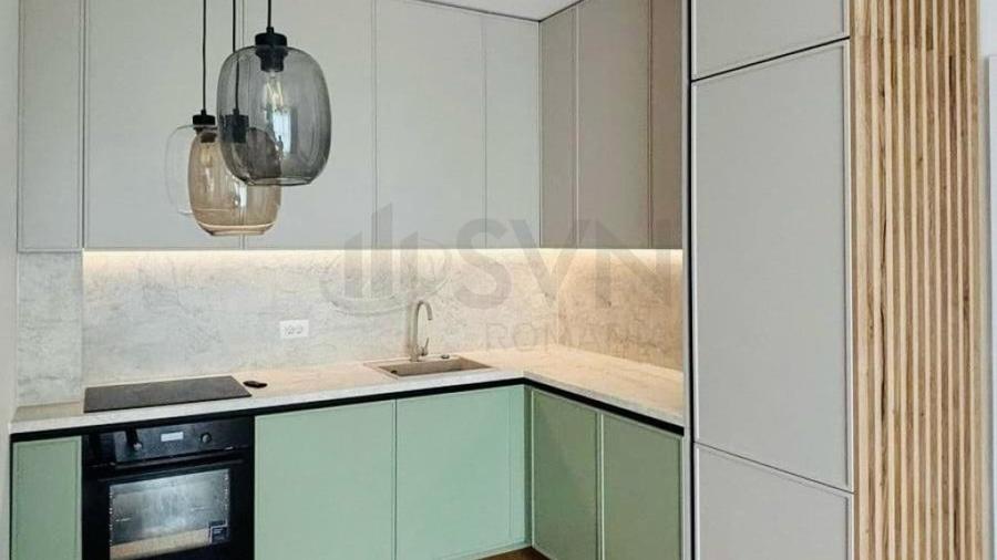 Apartament cu 3 camere semidecomandat în Băneasa