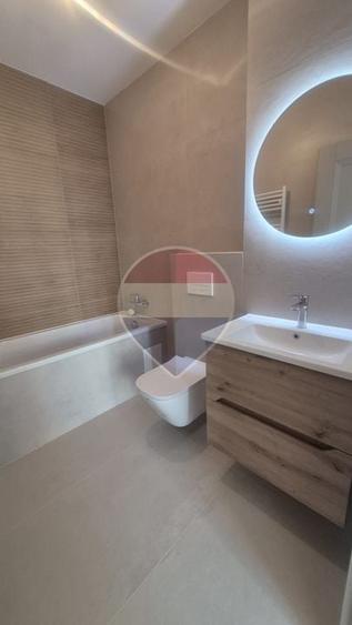 Apartament cu 3 camere decomandat în UTA