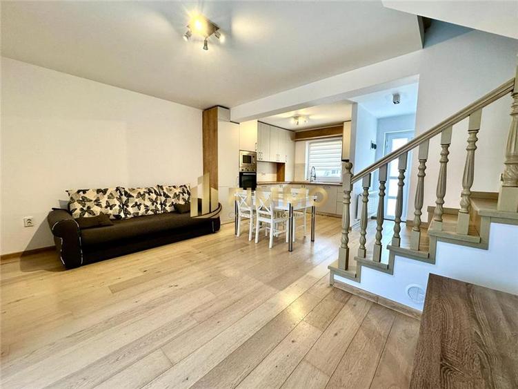 Duplex cu 3 camere cu Canalizare în Est