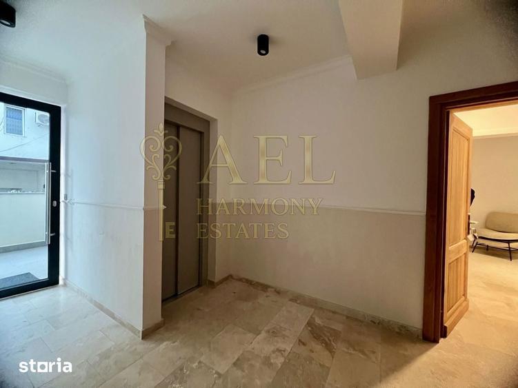 Spațiu comercial, de 140 mp, în Tei