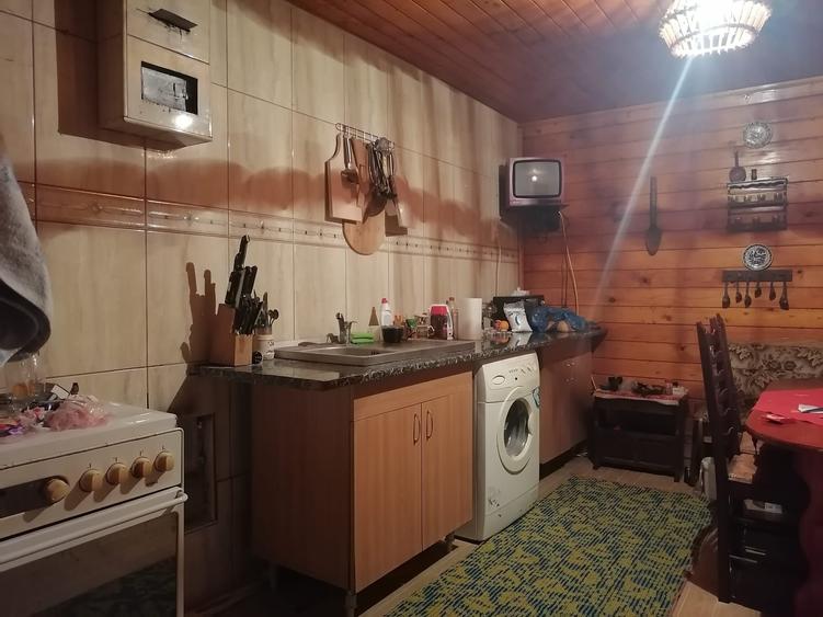 Casă cu 3 camere în Clănița