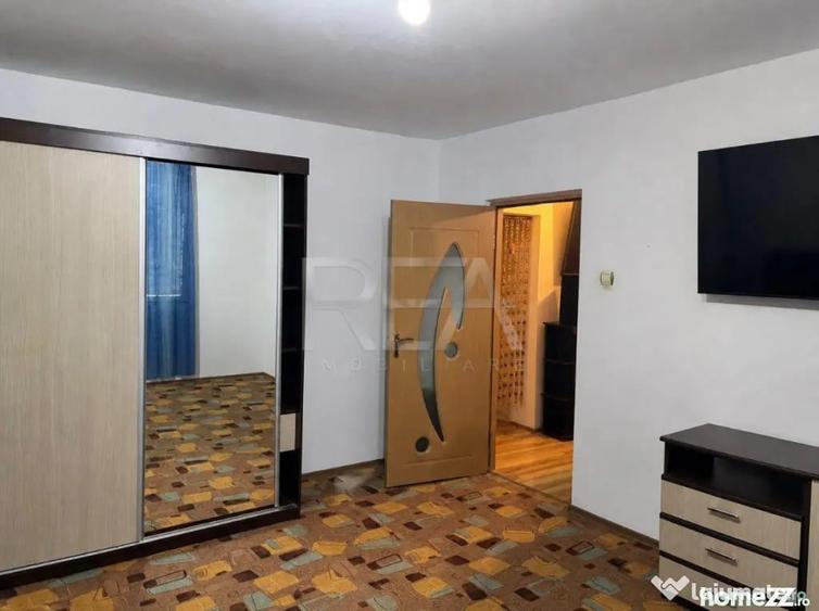 Apartament cu 4 camere decomandat în 13 Septembrie