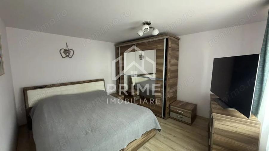 Casă cu 3 camere cu Teren 687 Mp în Teiu