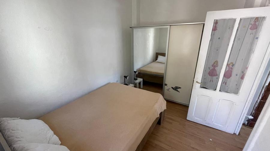 Apartament cu 2 camere semidecomandat în Panduri
