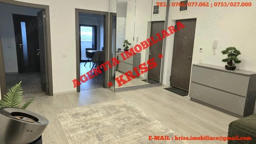Apartament cu 4 camere decomandat în Trivale