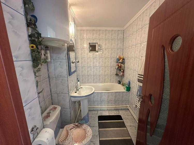 Apartament 3 camere, 65,60 mp, zona Bailesti - 11