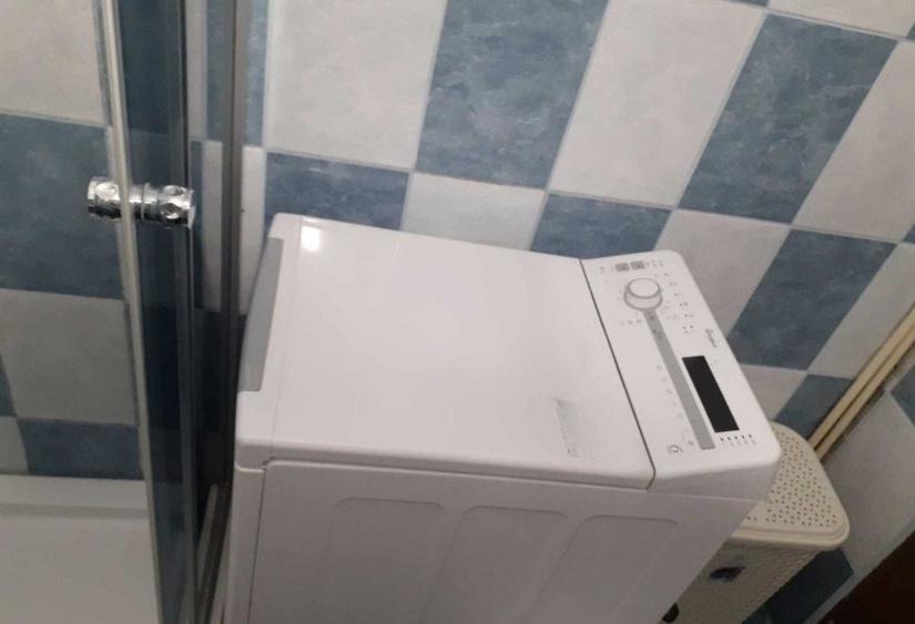 Garsonieră decomandată în Confecții