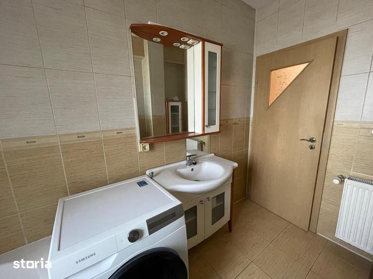 Apartament cu 2 camere în Craiovița Nouă