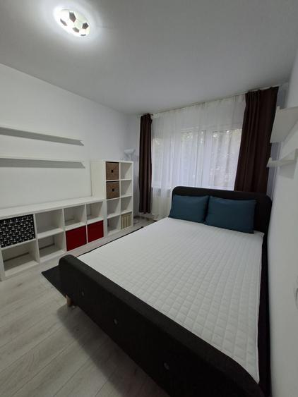 Apartament cu 2 camere semidecomandat în Gemenii