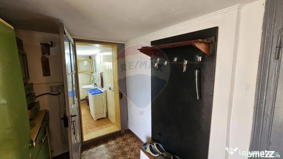 Casă cu 3 camere cu Teren 900 Mp în Cacica