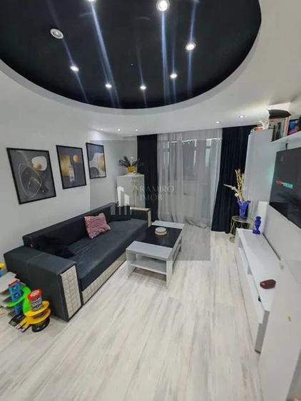 Apartament cu 3 camere decomandat în Brâncoveanu