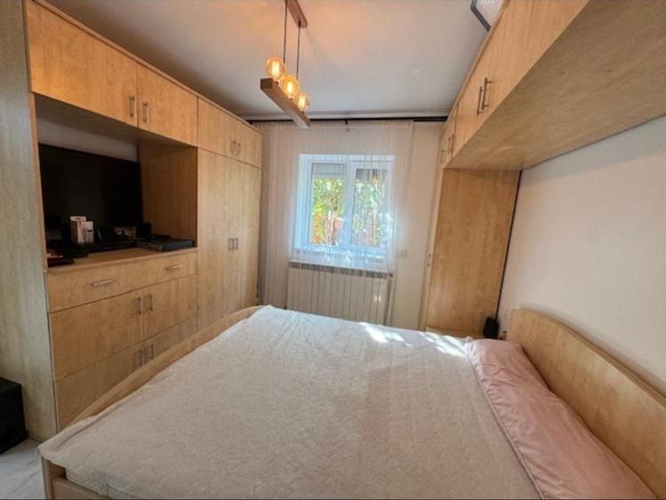 Casă cu 3 camere în Valu lui Traian