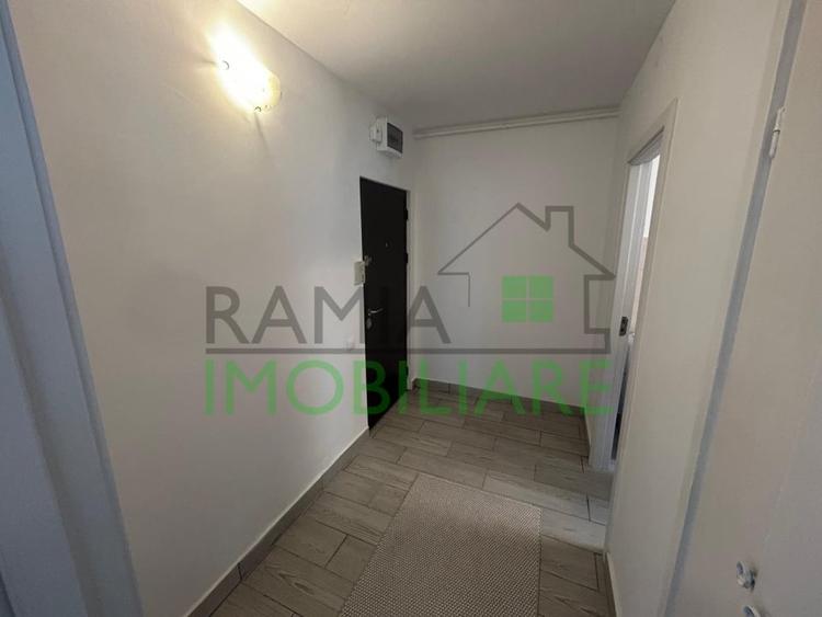 Apartament cu 2 camere semidecomandat, mobilat în Astra